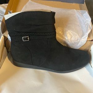 Black ankle booties